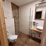 特维特旅馆