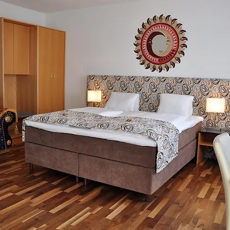 Hotel Torwirt 3*