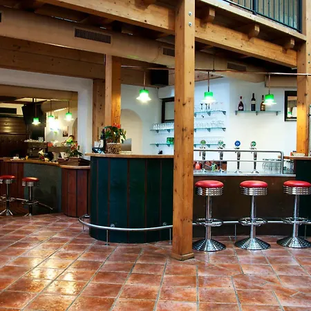 Torwirt Hotel 3*