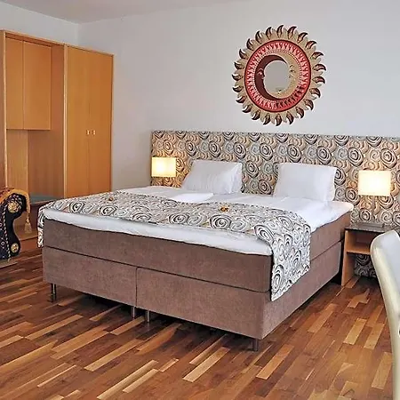 Torwirt Szálloda 3*
