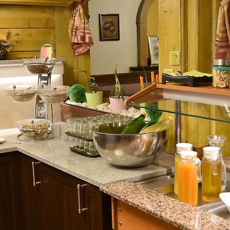 Hotel Torwirt 3*